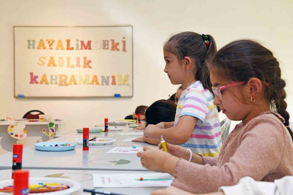 Çocuklar Oyunlar Oynayarak Sağlıklı Beslenmeyi Öğreniyor
