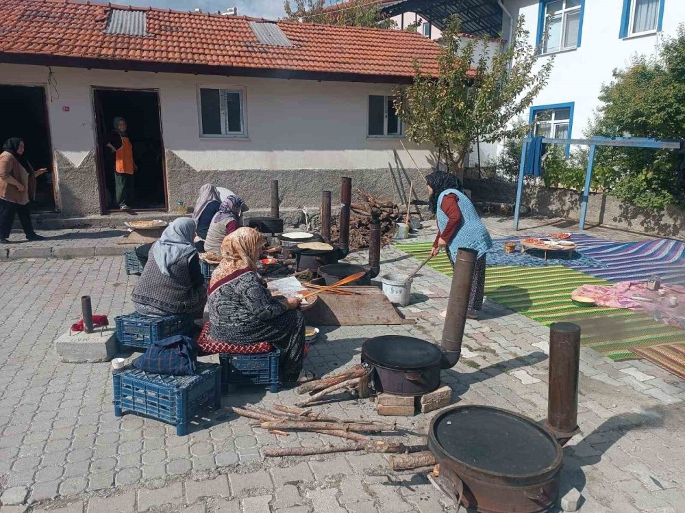 Kadınlar Gazze İçin Seferber Oldu