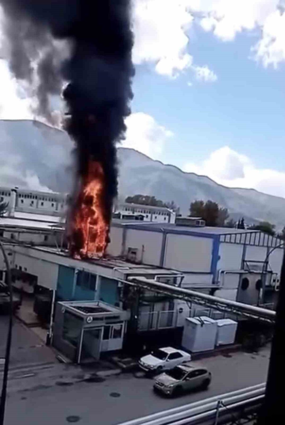 Korkutan Fabrika Yangını