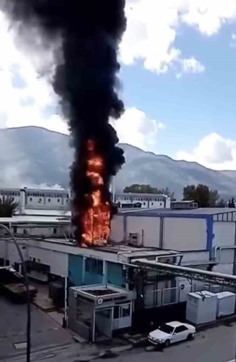 Korkutan Fabrika Yangını