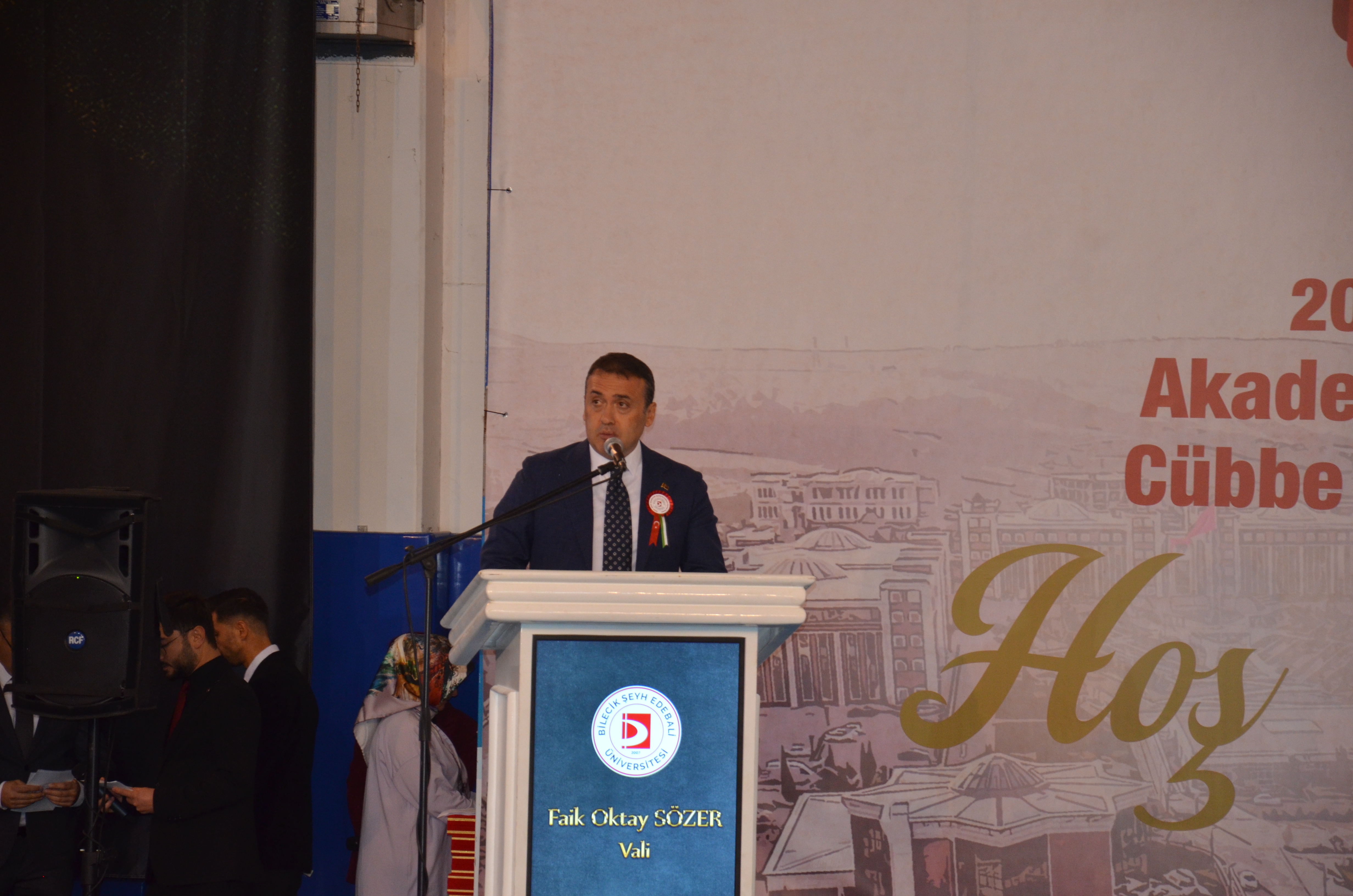 bseude-akademik-yil-acilisi-4.jpg