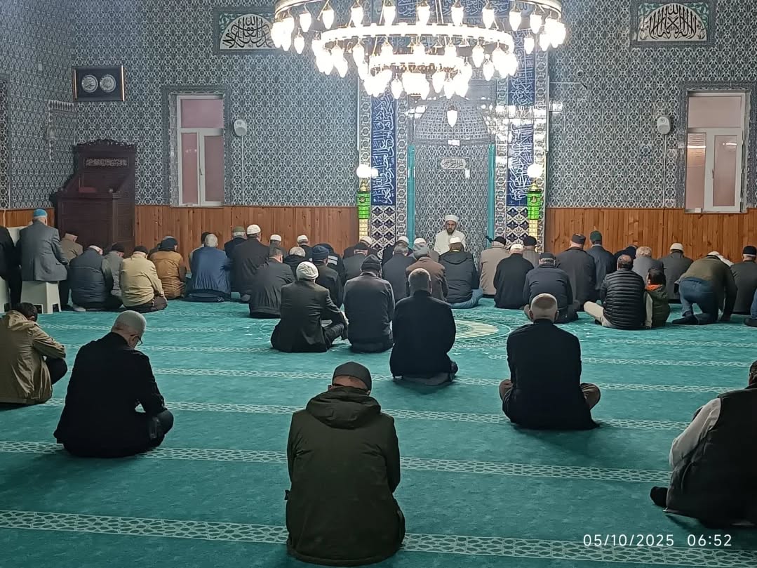 sabahnamazi2.jpg