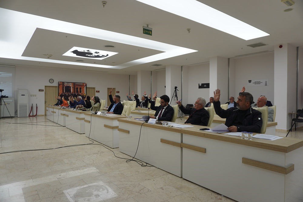 belediyeden-minibuscu-esnafina-destek1.jpg
