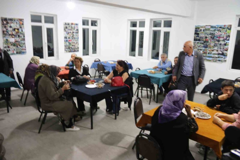Bu Etkinlik Sayesinde Her Hafta Sonu Vatandaşlar Köylerine Adeta Geri Göç Ediyor