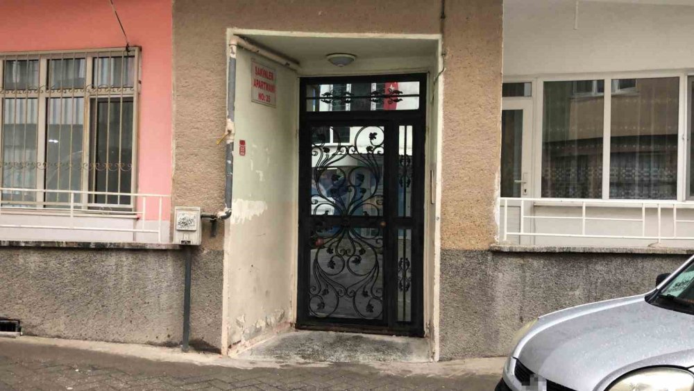 45 Yaşındaki Şahıs Evinde Ölü Bulundu