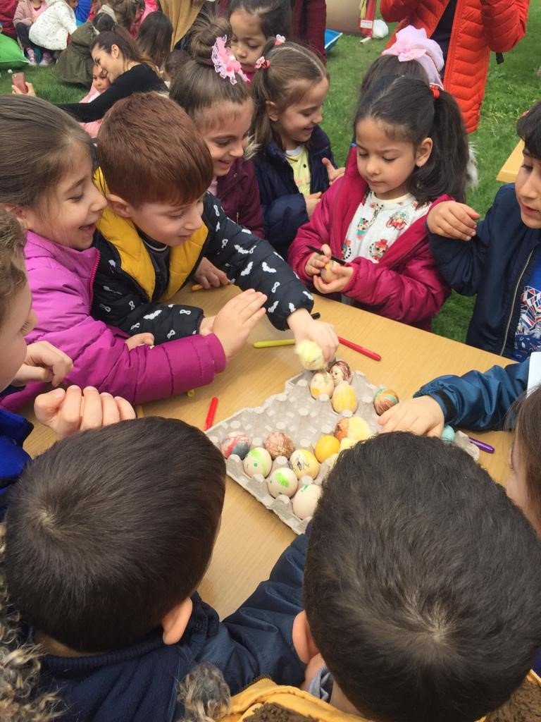 Dünya Yumurta Günü’nde Renkli Etkinlik