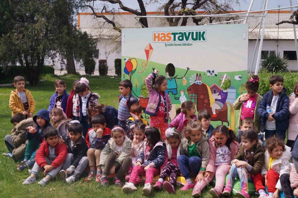 Dünya Yumurta Günü’nde Renkli Etkinlik