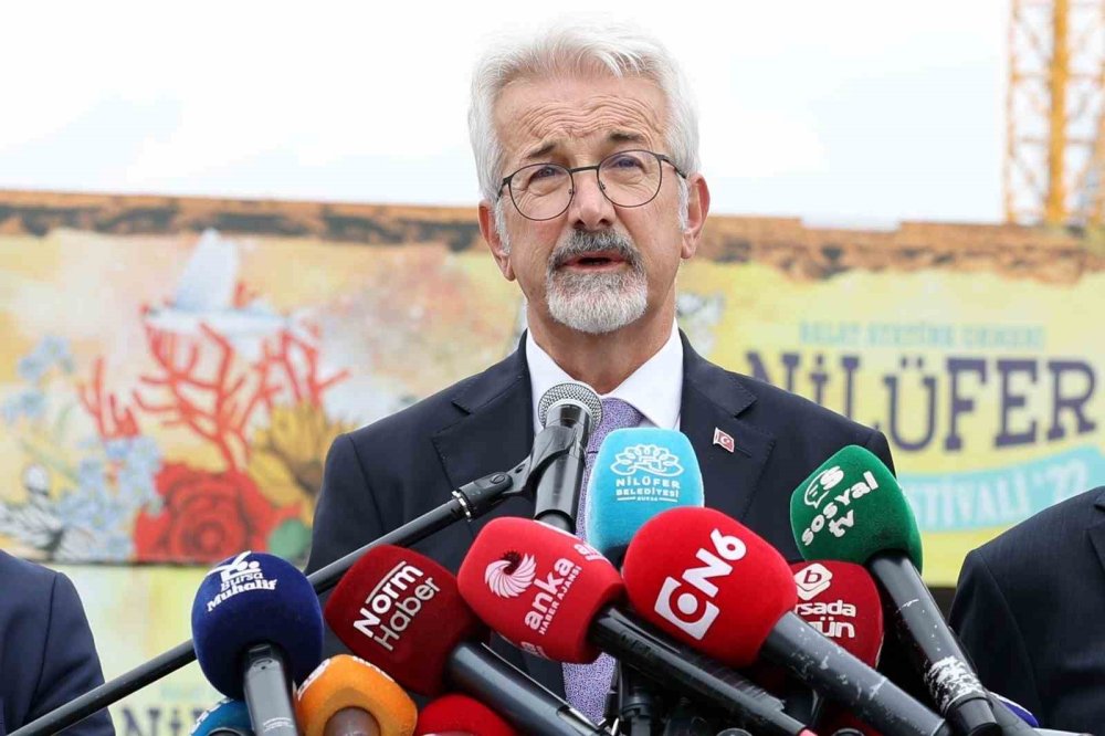 Eski Belediye Başkanı Gözaltına Alındı