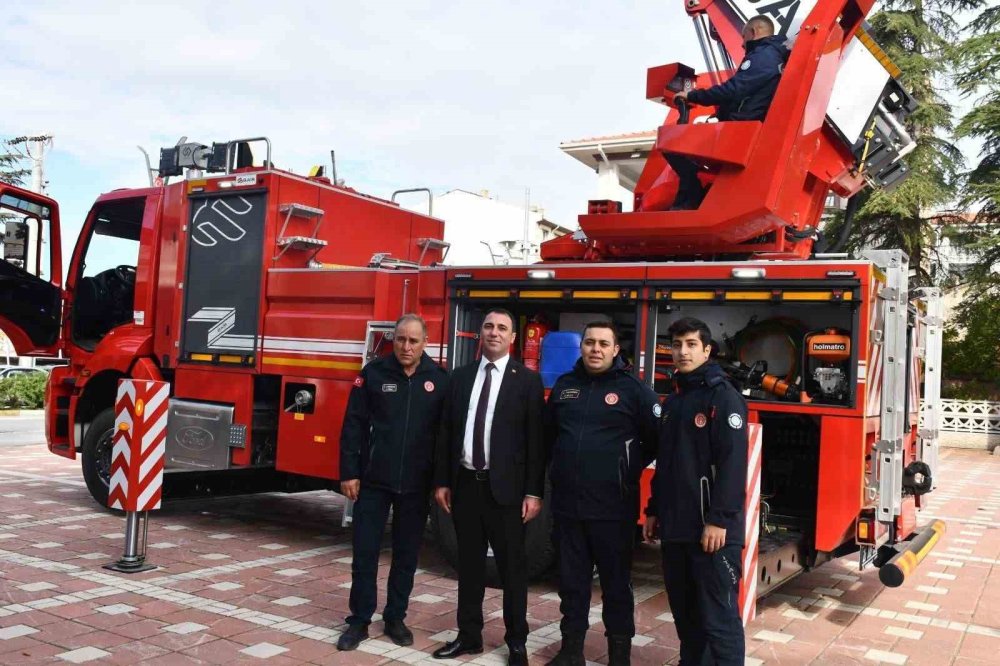 Yeni İtfaiye Aracı Hizmete Alındı
