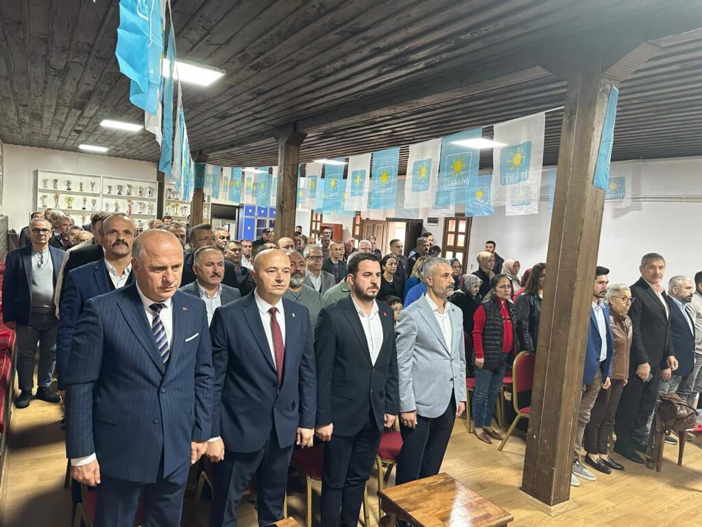 ahmet-akdas-yeniden-baskan-secildi.jpg