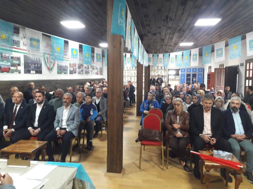 ahmet-akdas-yeniden-baskan-secildi2.jpg