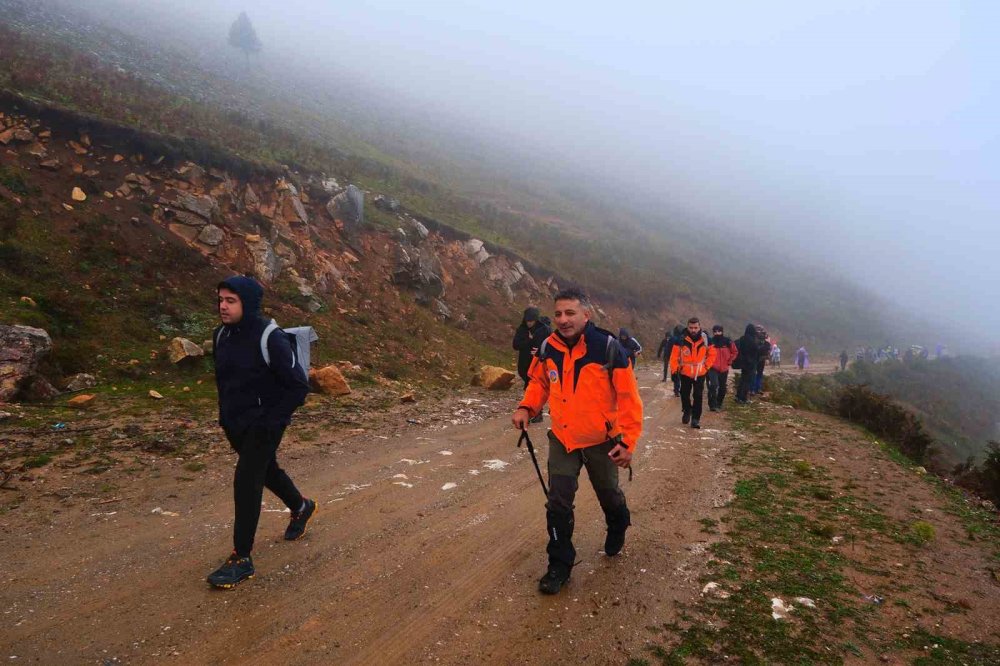 Doğaseverleri Büyüleyen Rota: 16 Kilometre Boyunca Hiç Durmadılar