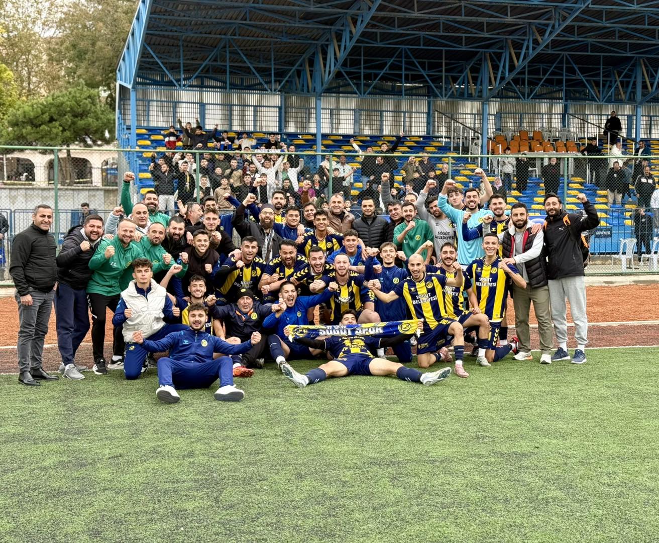 sogutspor1.jpg