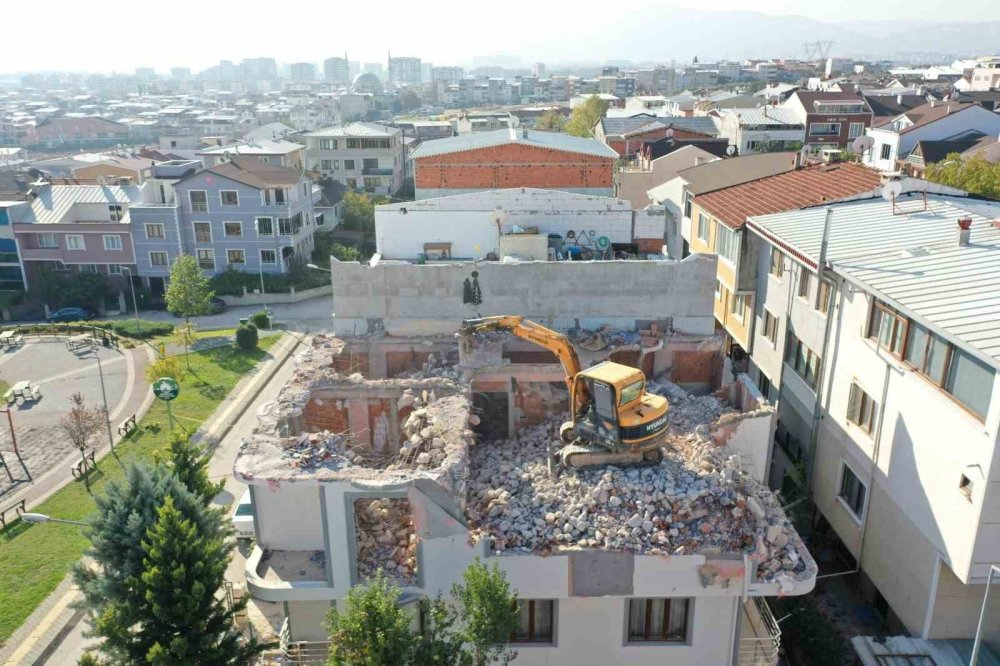 Ruhsatsız Katlara Anında Müdahale