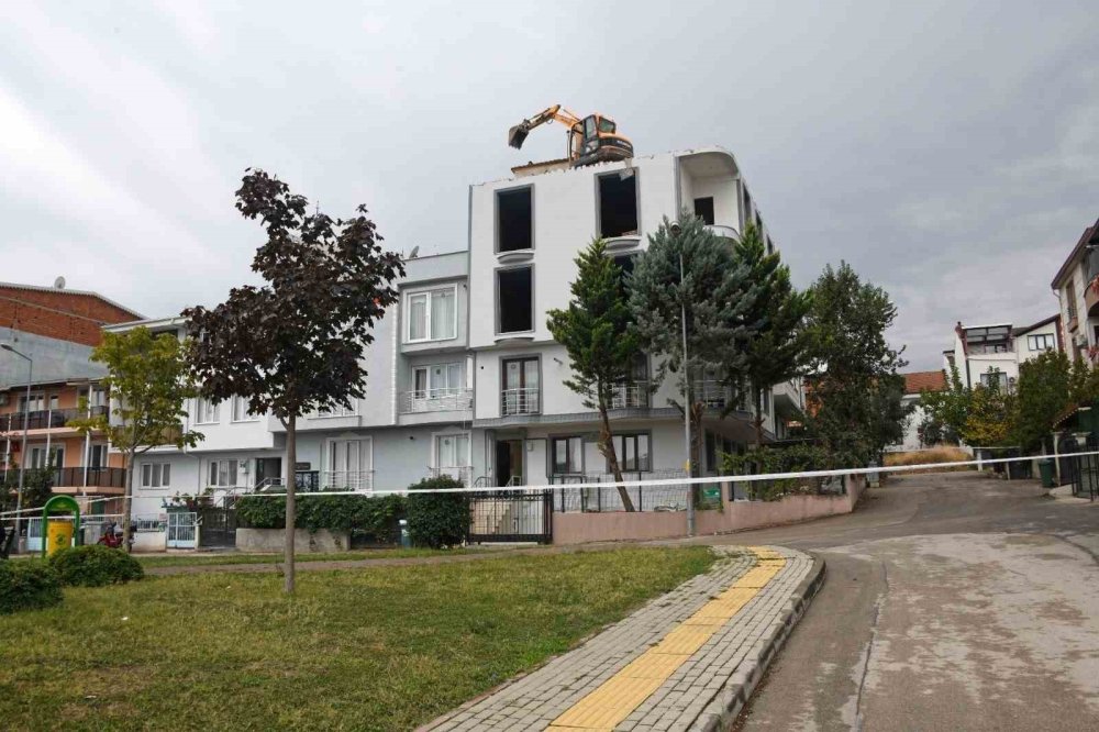 Ruhsatsız Katlara Anında Müdahale