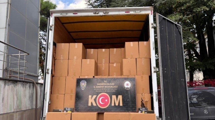 3 Milyon 250 Bin Boş Makaron Ele Geçirildi