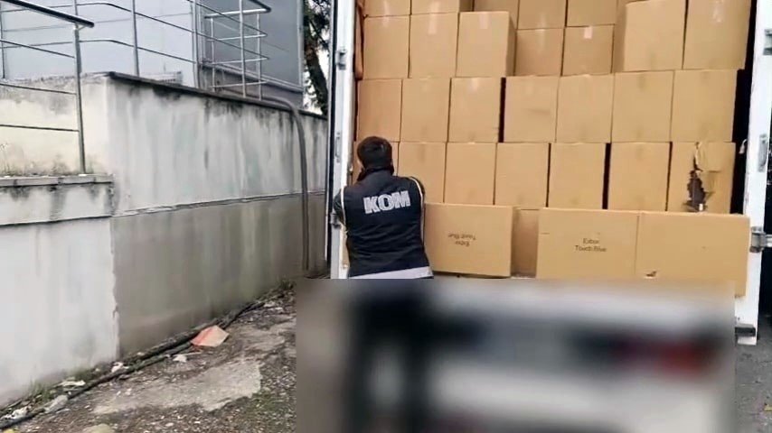 3 Milyon 250 Bin Boş Makaron Ele Geçirildi