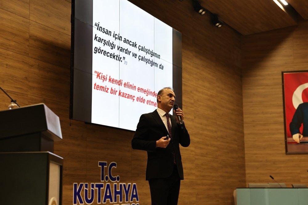 Belediye Personeline "İş Ahlakı" Eğitimi Verildi