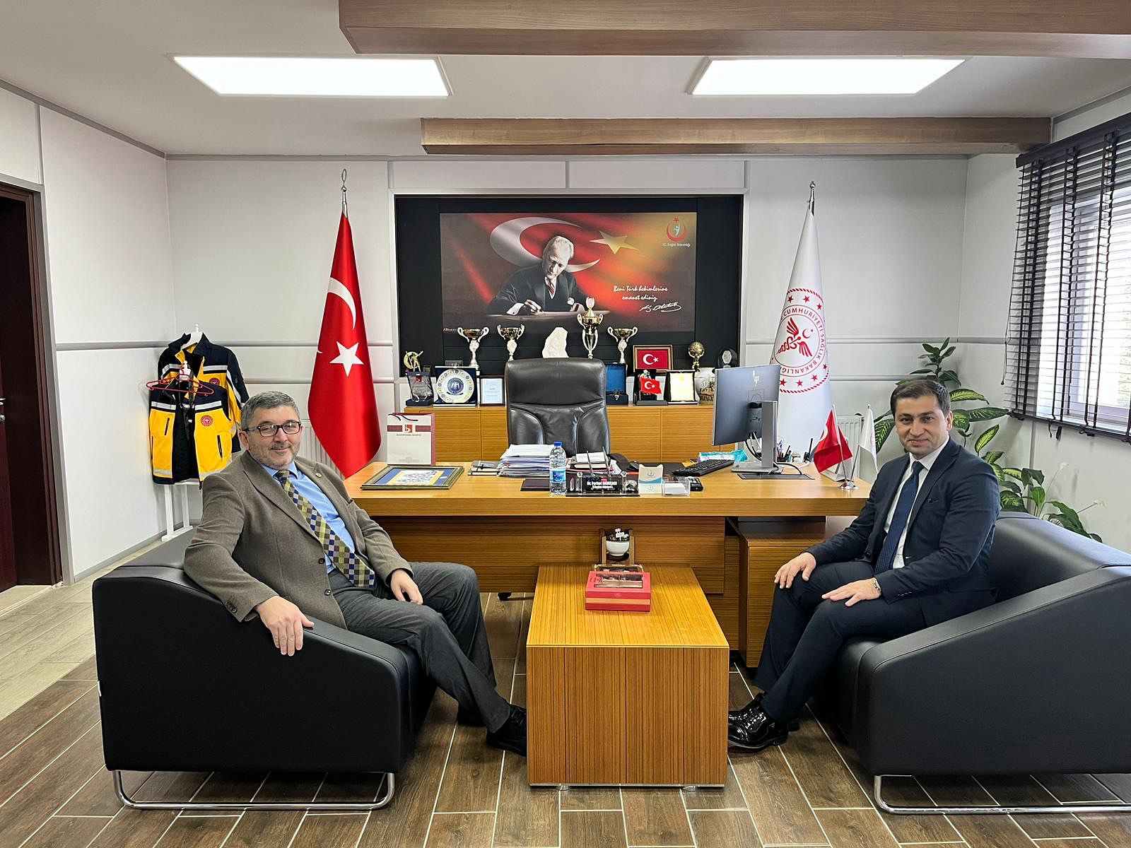 rektor-kaplanciklidan-mudur-damkaciya-ziyaret.jpeg