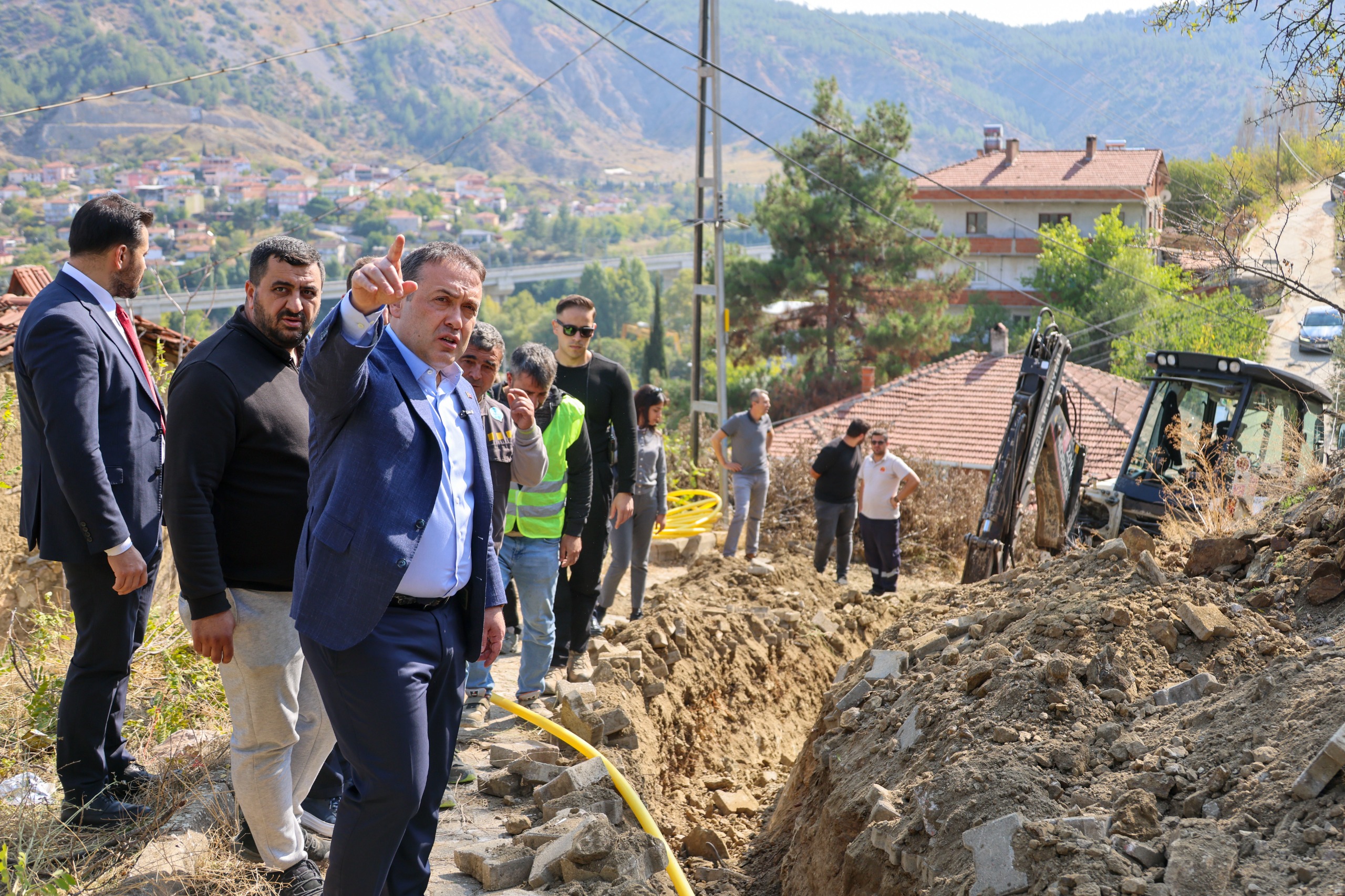 vali-sozerden-istasyon-mahallesinde-inceleme-1.jpeg