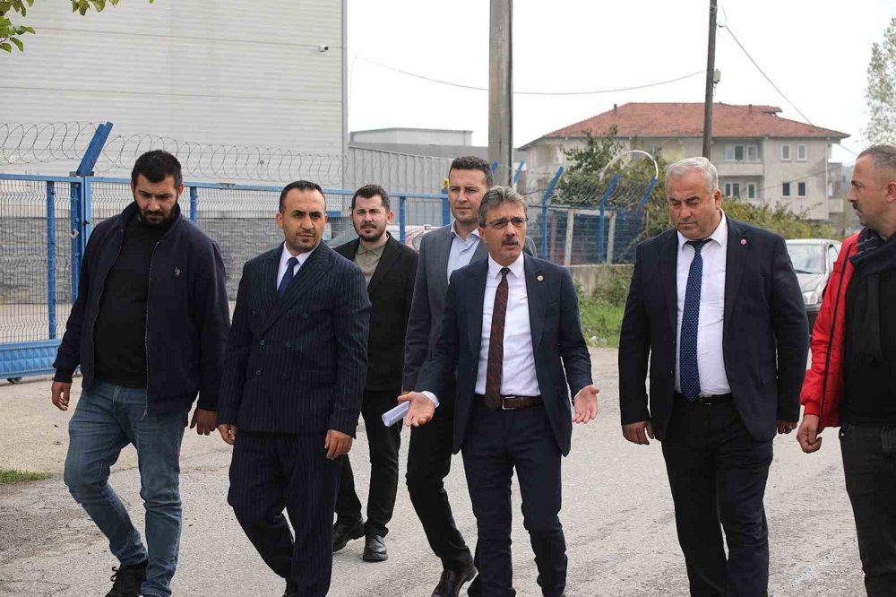 Yıl Sonuna Kadar 30 Bin Ton Asfalt Atılacak