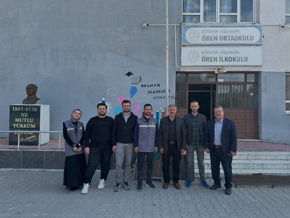 7 Köy Okuluna Bin 700 Kitaplık Destek