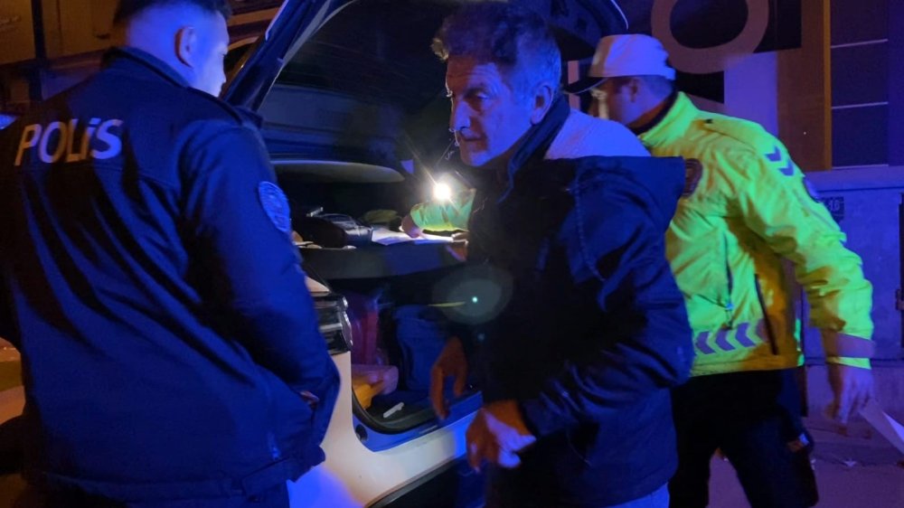 Alkollü Sürücü Aracını Öve Öve Bitiremedi