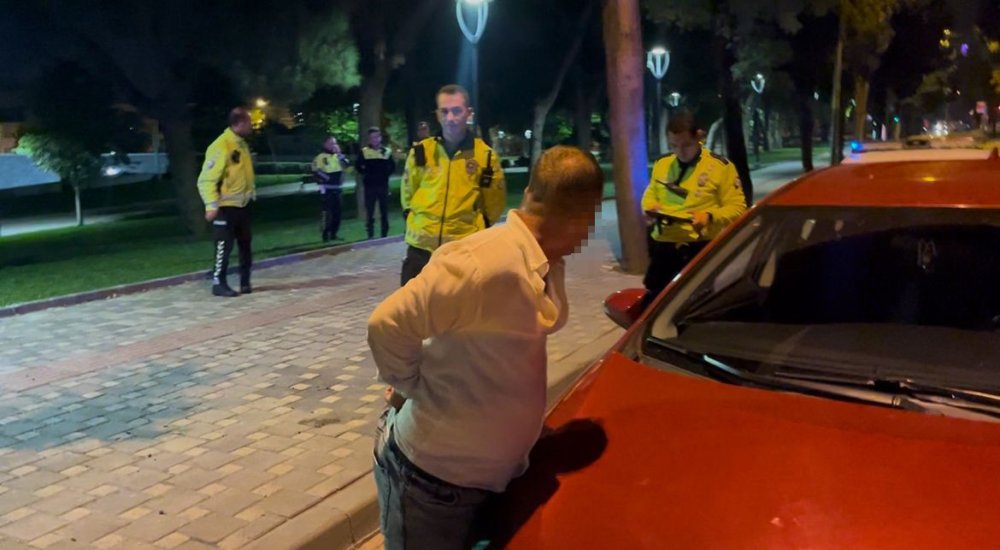 Alkollü Sürücü Patlak Lastikle Kaçtı, Polisi Peşinde Pervane Etti