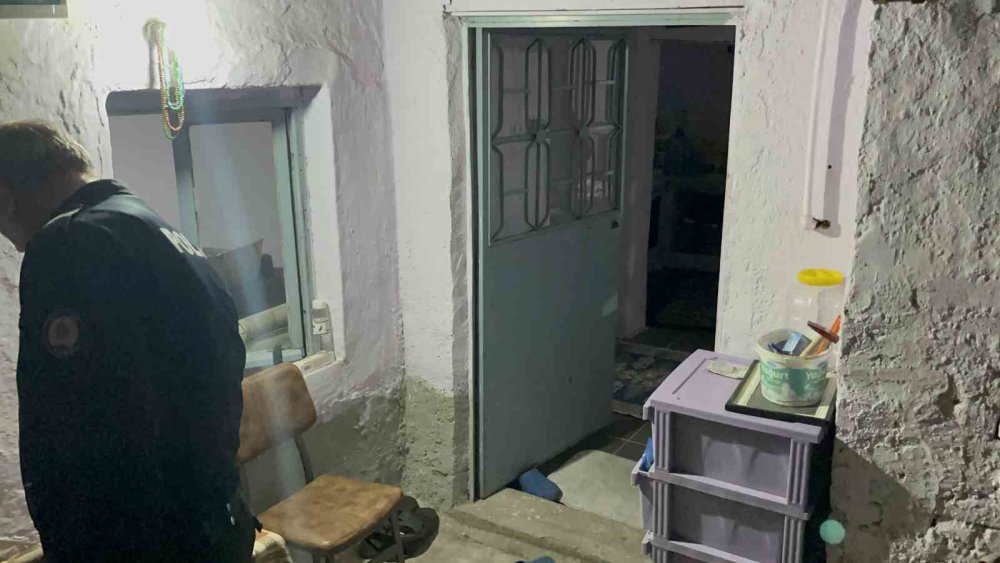 Soba Faciasında Karı-Koca Zehirlendi: 1 Ölü