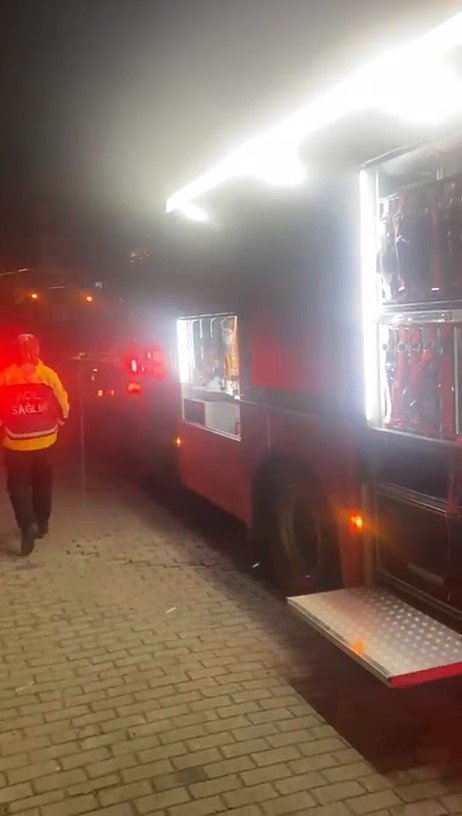 Aynı Apartmanda 4’üncü Kez Yangın Paniği: Aynı Şahıs Gözaltında