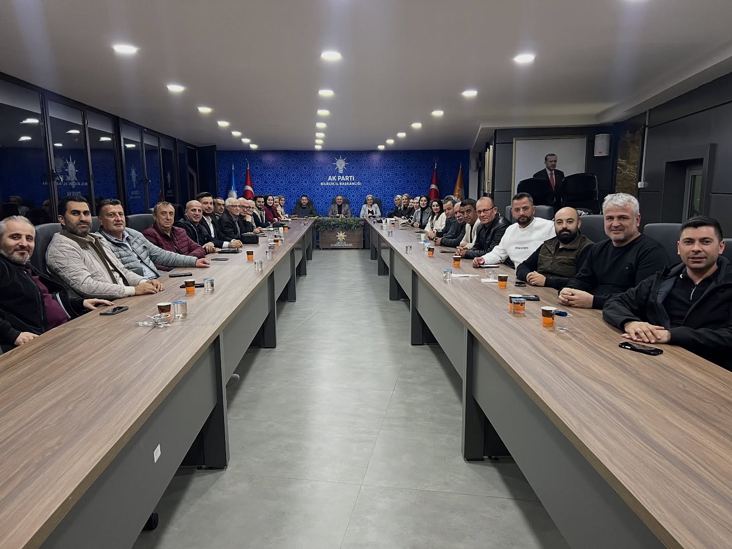 akp2.jpg