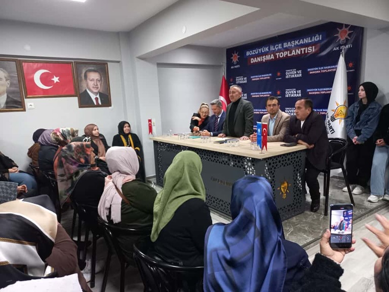 akpbozuyuk2.jpg