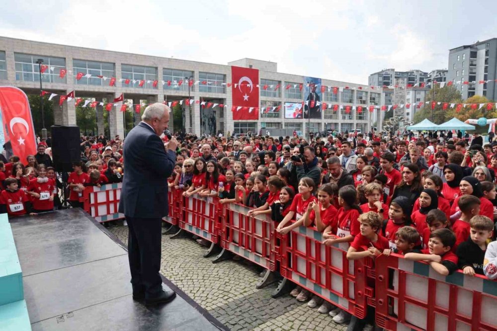 Dereceye Girenler Ödüllendirildi