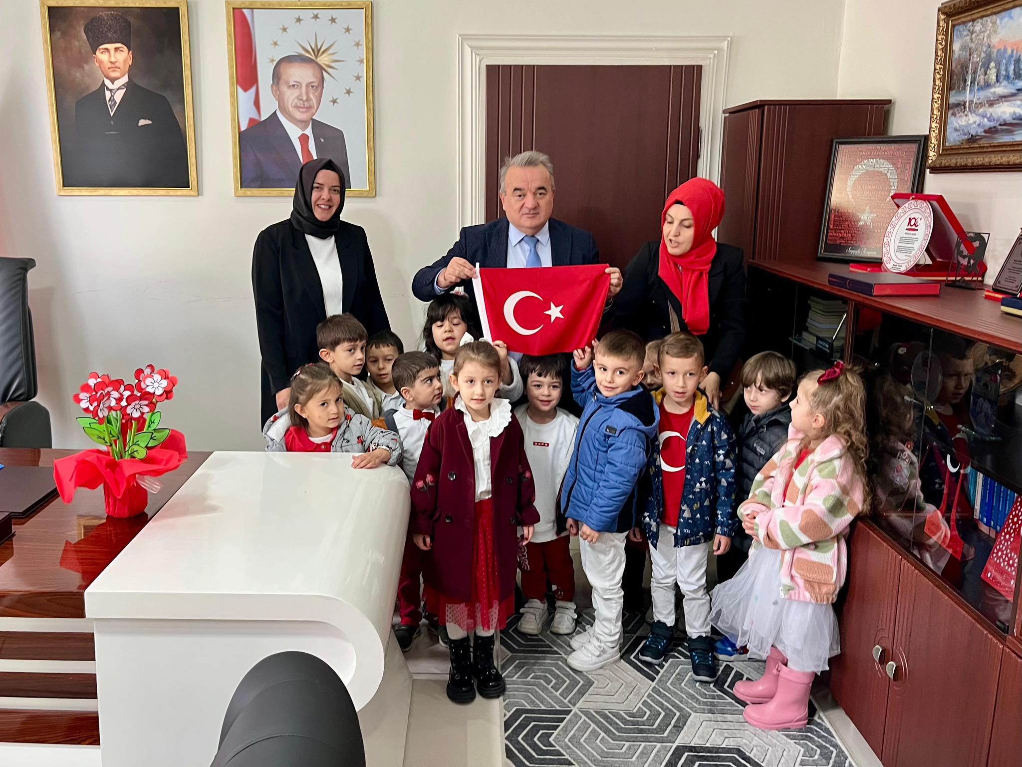 kutsal1.jpg