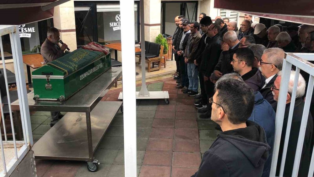 13 Yaşındaki Öykü Son Yolculuğuna Uğurlandı