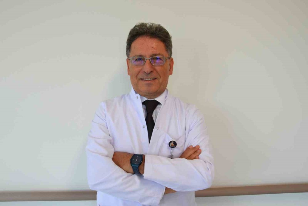 Fedakâr Babadan Oğluna En Anlamlı Hediye: 9 Yaşındaki Oğluna Böbreğini Verdi