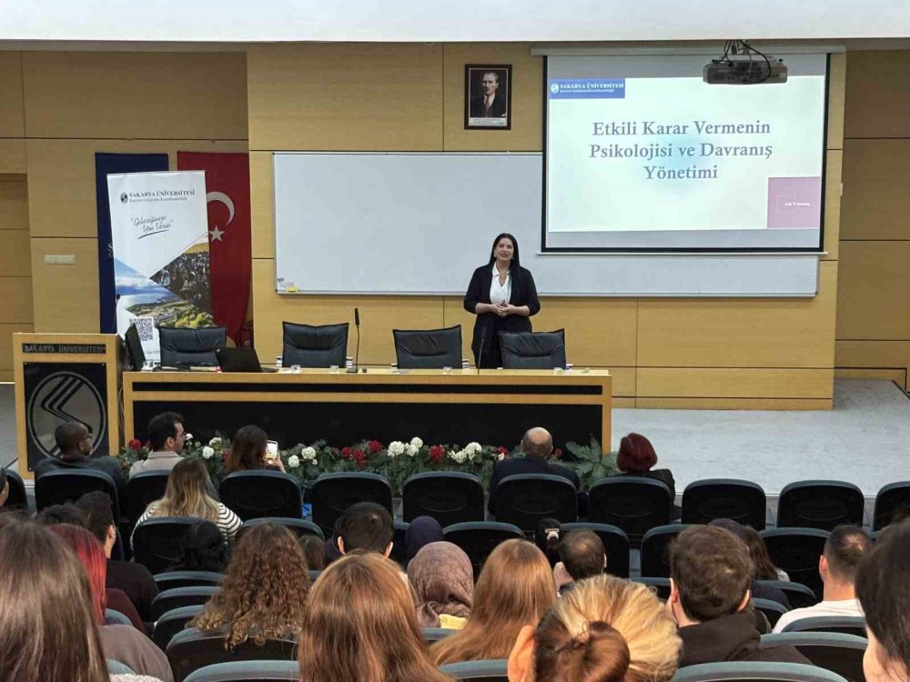 İş Ve Akademi Dünyası Bir Araya Geldi