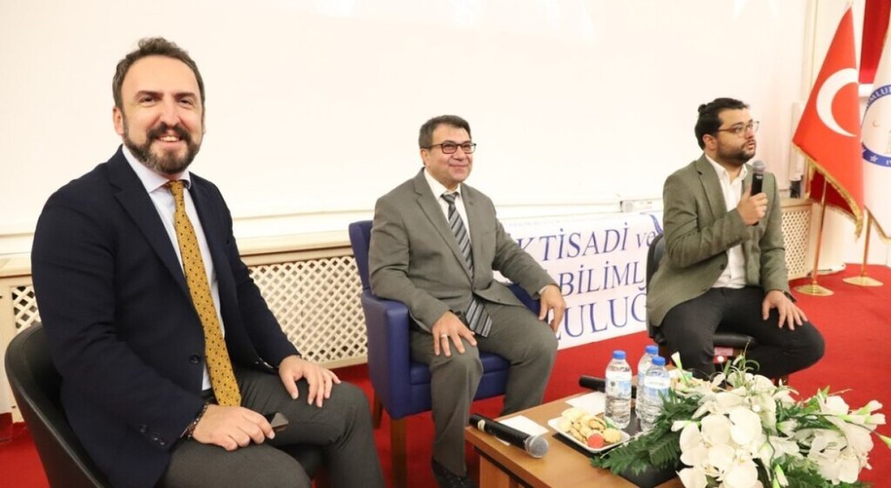 "Kamuda Kariyer" Söyleşisi