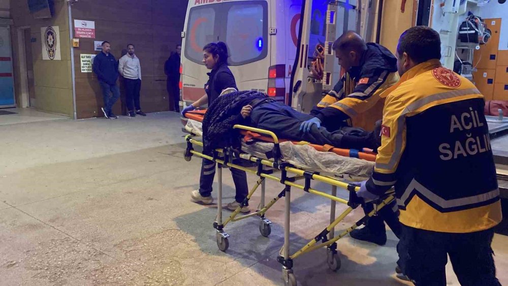 Otobüsün Çarptığı Adam Ağır Yaralandı