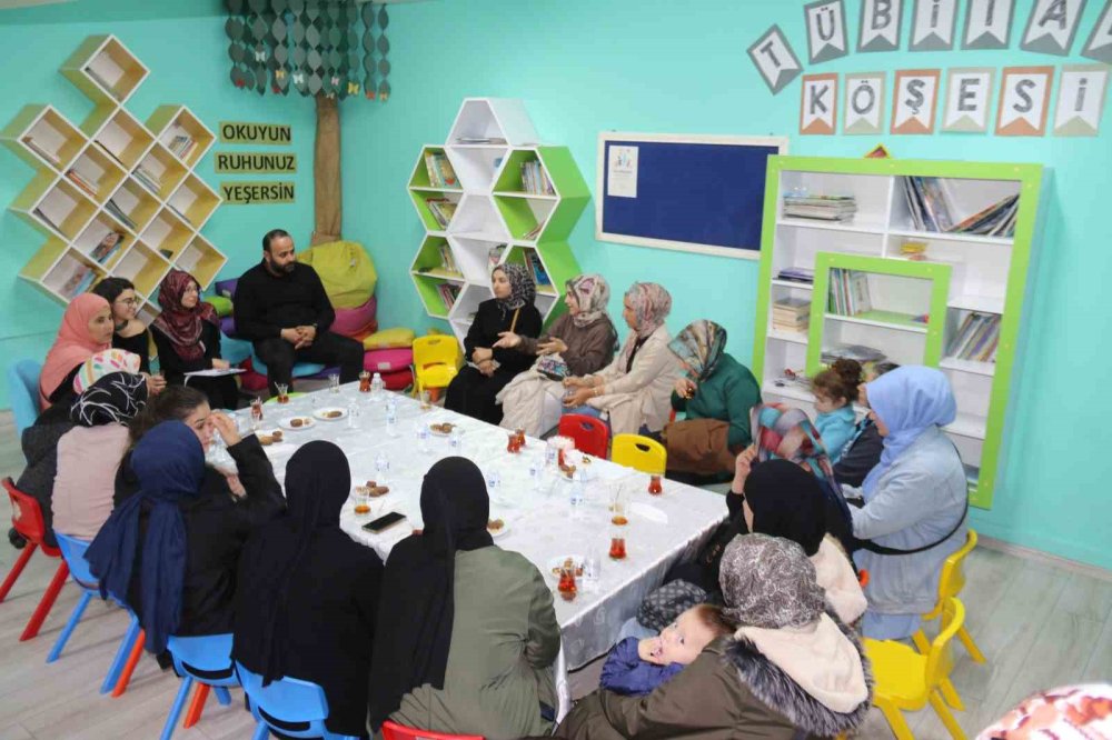 Psikolojik Danışmanlar, Velilerle Bir Araya Geldi