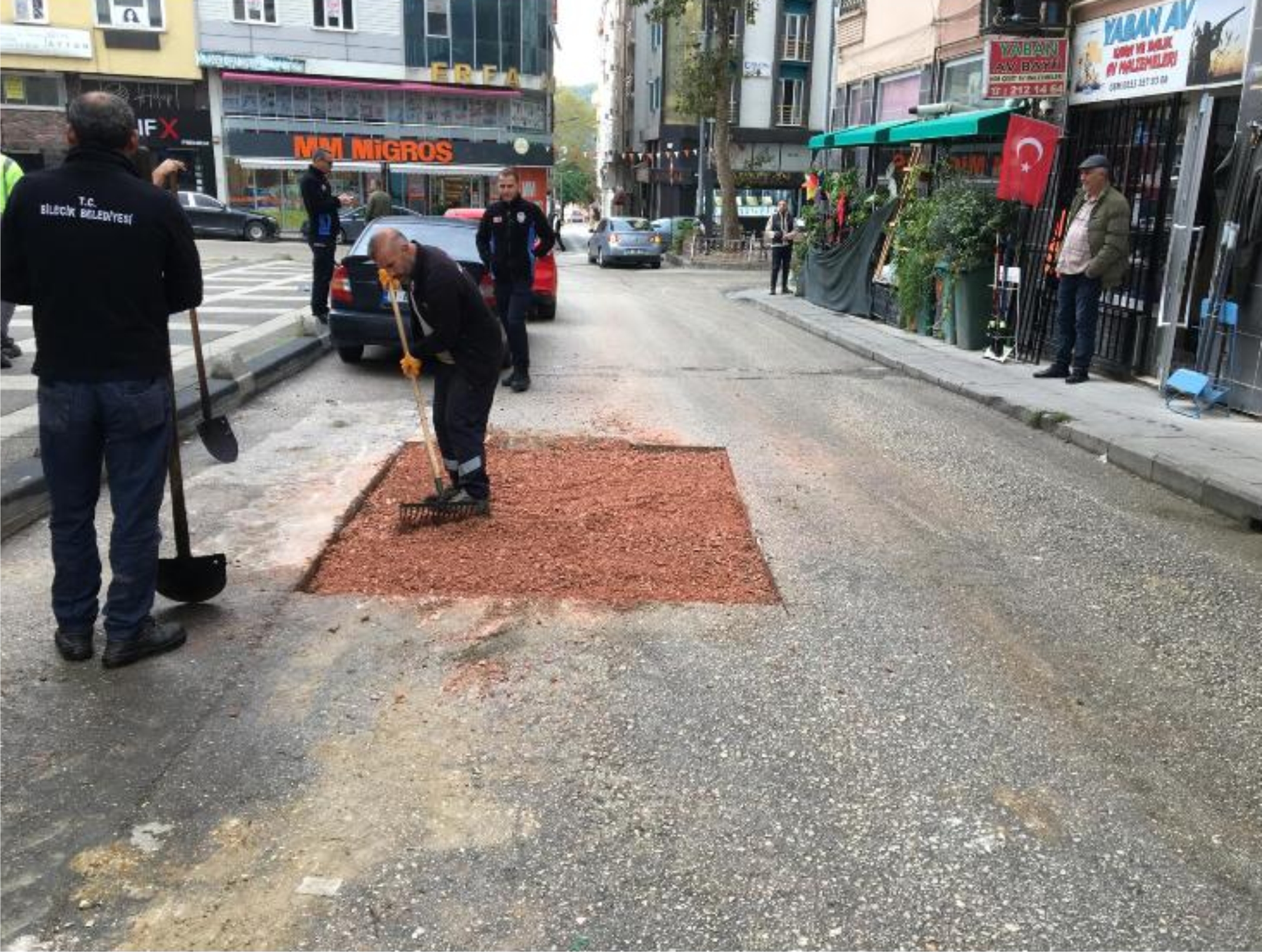 yollarda-onarim-calismasi-yapildi-2.jpg
