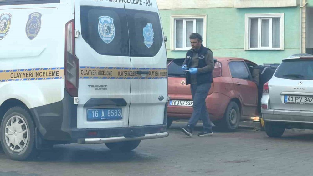 Kardeşinin Ölümüne Neden Olan Sürücüyü Yaraladı