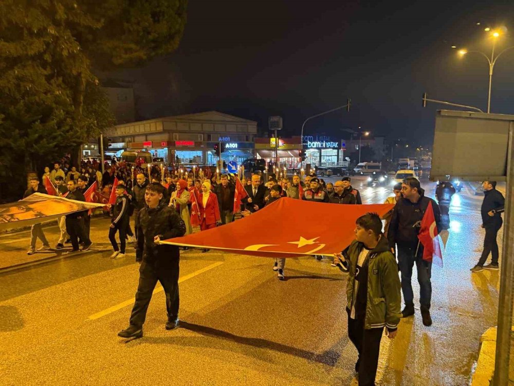 Osmaneli’de Fener Alayı Düzenlendi