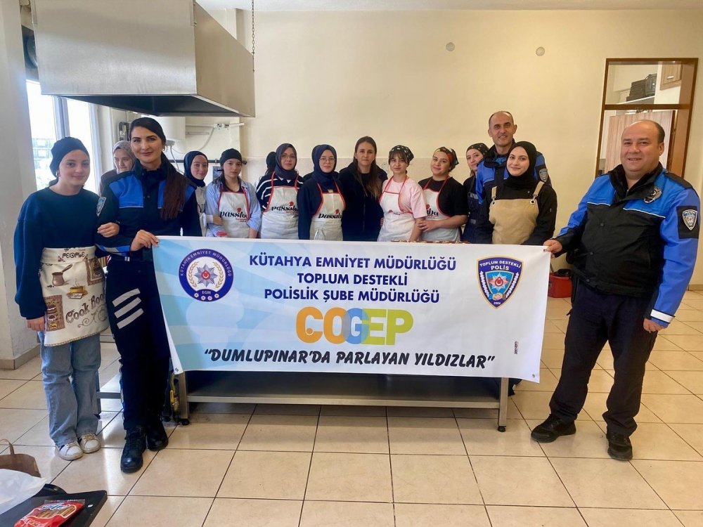 Emniyet Müdürlüğü’nden Gençlere Destek