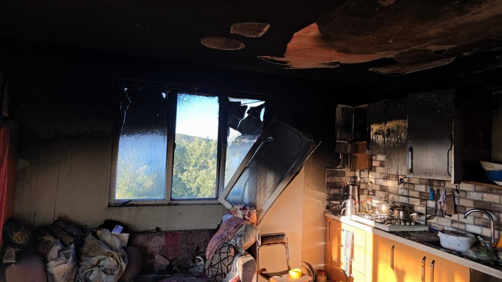 Mutfak Küle Döndü