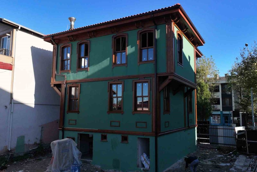 Sakarya Tarihinin 103 Yıllık Tanığı Yeniden Gün Yüzüne Çıktı