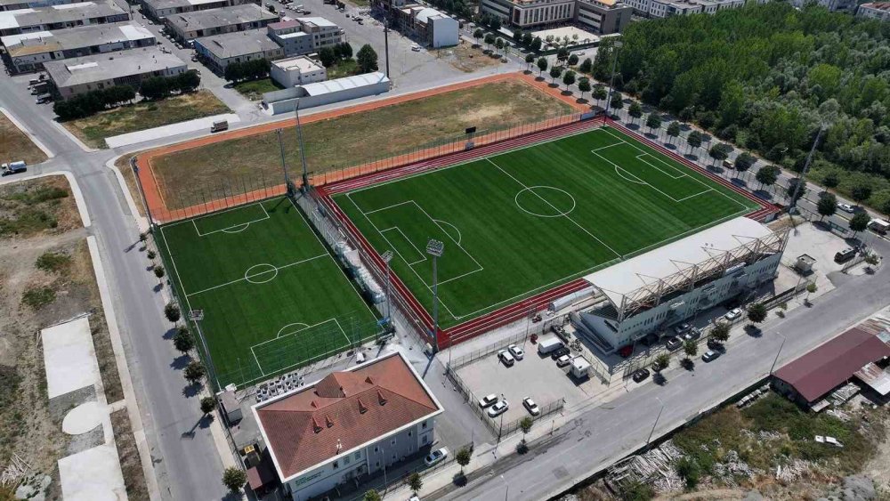 Spor Tesisine Fıfa Kalite Onayı