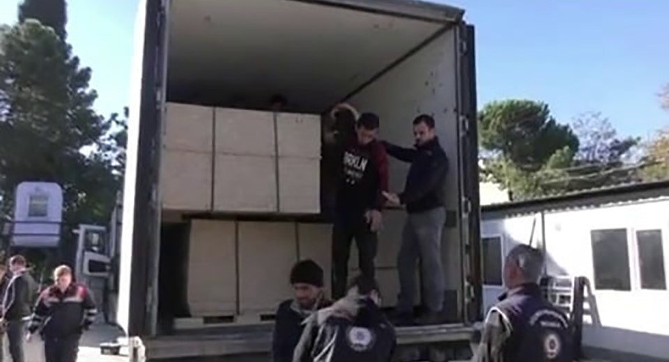 Doğu İllerinden Göçmen Kaçırdığı Tespit Edilen Şahıs Tutuklandı