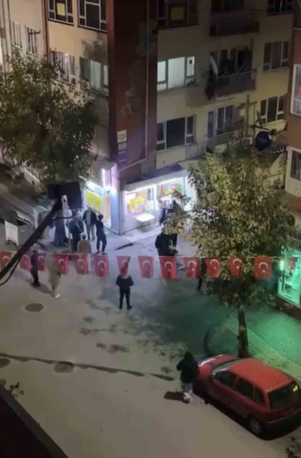 Bıçaklı Kavga: 1 Yaralı