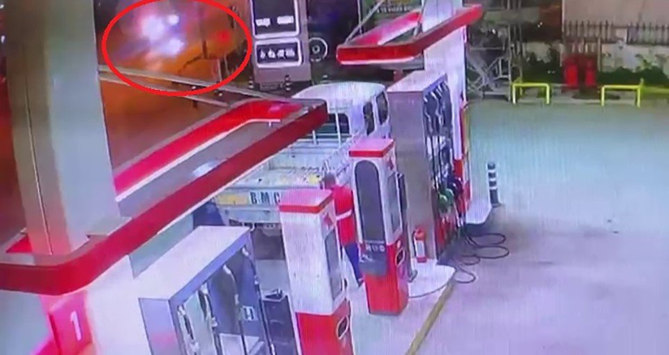 İki motosiklet çarpıştı